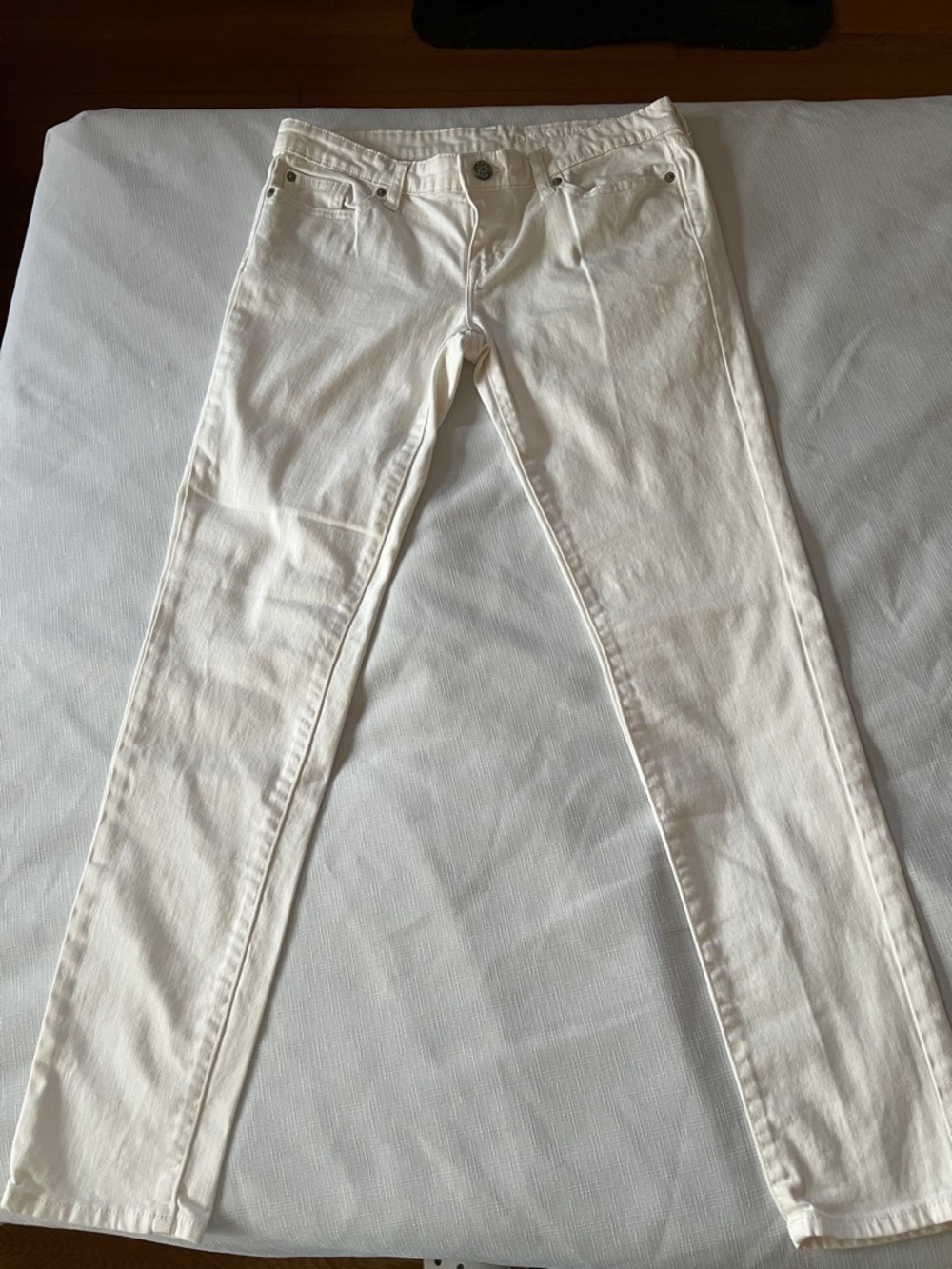 GAP Women's White Skinny Jeans